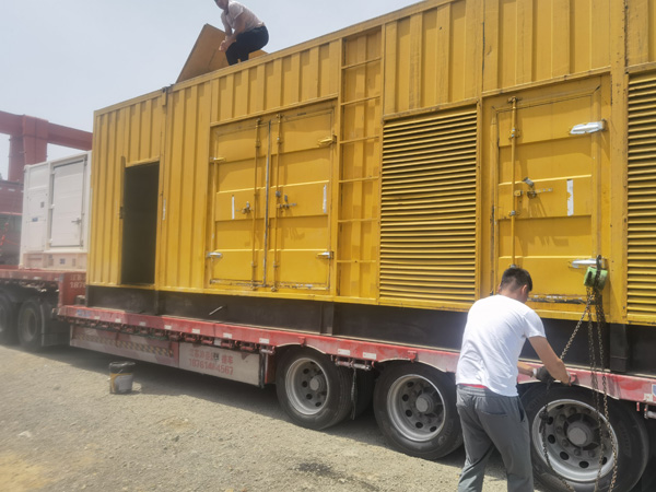 正安除了负载情况和发动机维护,还有哪些因素会影响 200kw 柴油发电机的油耗?